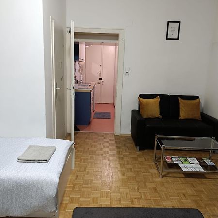 Wohnung In Der Naehe Wiener Stadthalle Und Zentrum 9 Εξωτερικό φωτογραφία