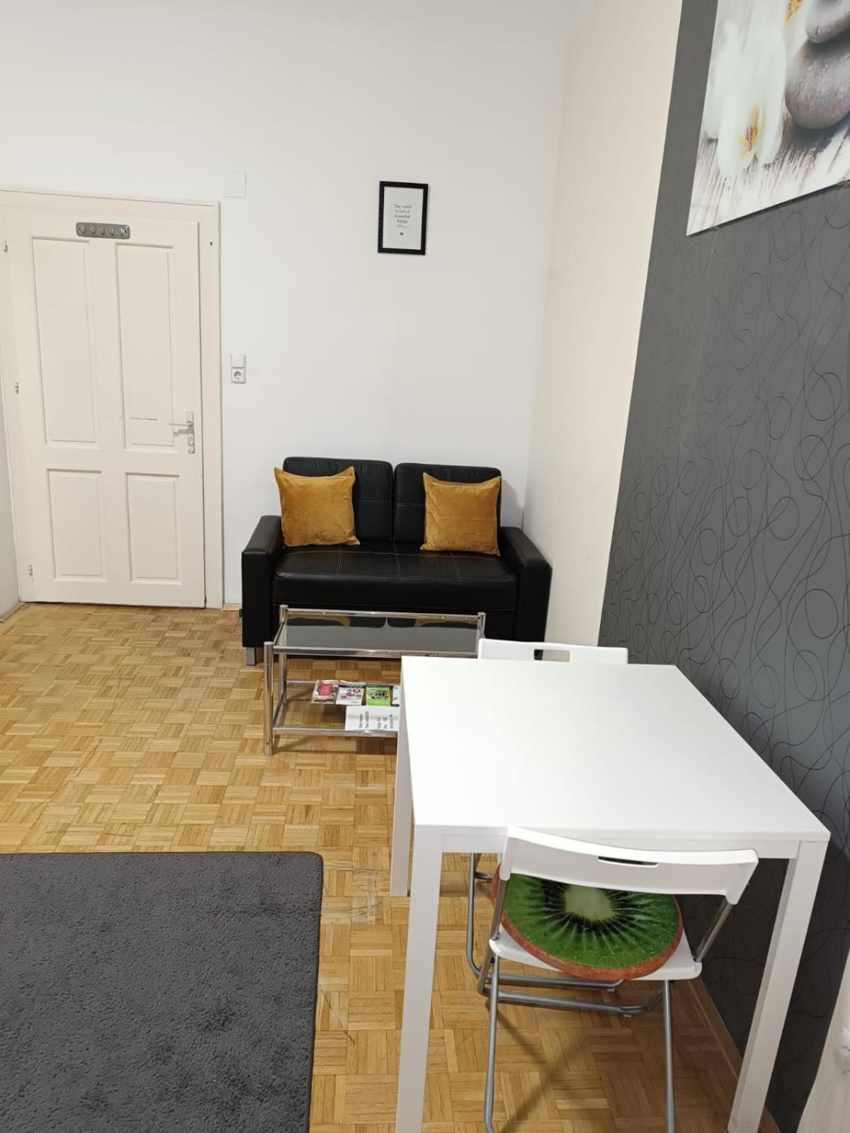 Wohnung In Der Naehe Wiener Stadthalle Und Zentrum 9 Εξωτερικό φωτογραφία